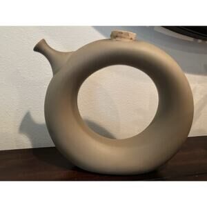 Vintage Unglazed Tan Pottery Ring Jug-Wine Decanter Hartstone USA 9x9.5"